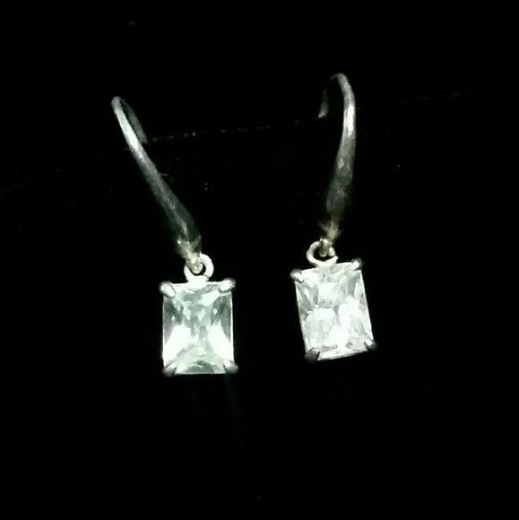Rectangle Sliver Toned Rhinestone Earrings - Picture 1 of 3